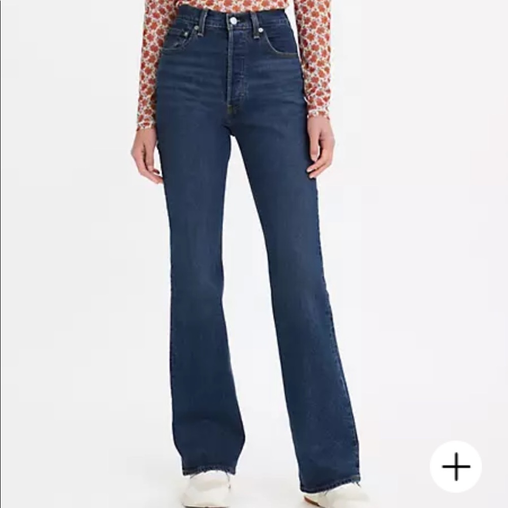 Levis ribcage jeans